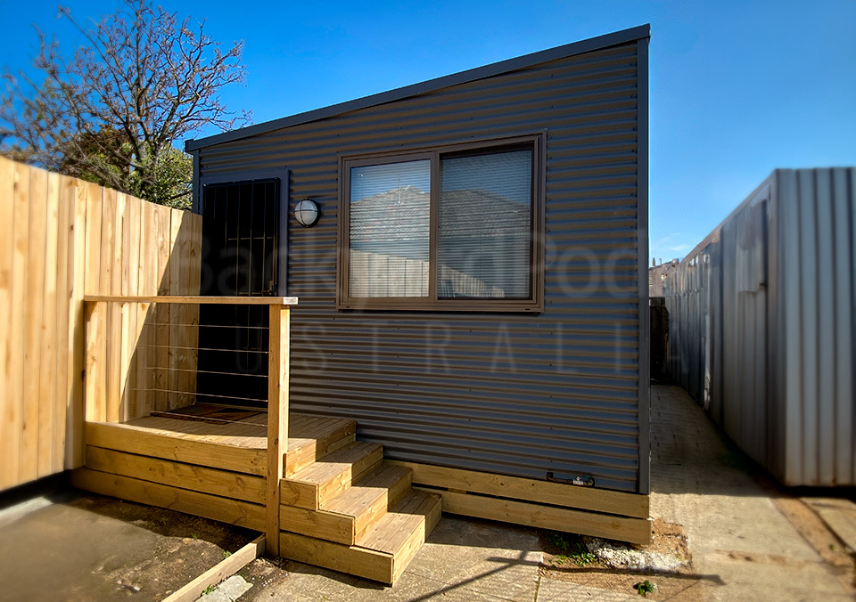 Backyard studios Melbourne - Reservoir pic 1