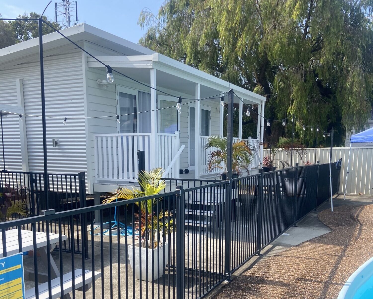 Granny flat Long Jetty exterior view