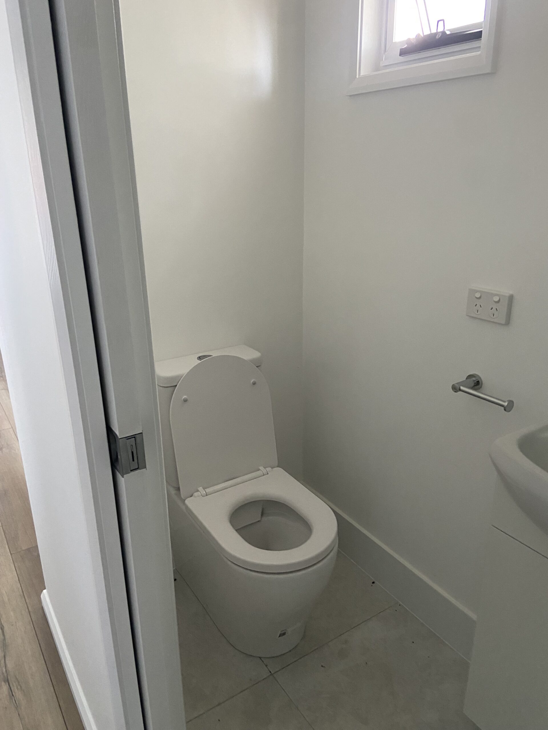 Granny flat Long Jetty - toilet